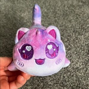 BNWOT beautiful APHMAU cosmic purple & pink tie-dye cat plush toy!